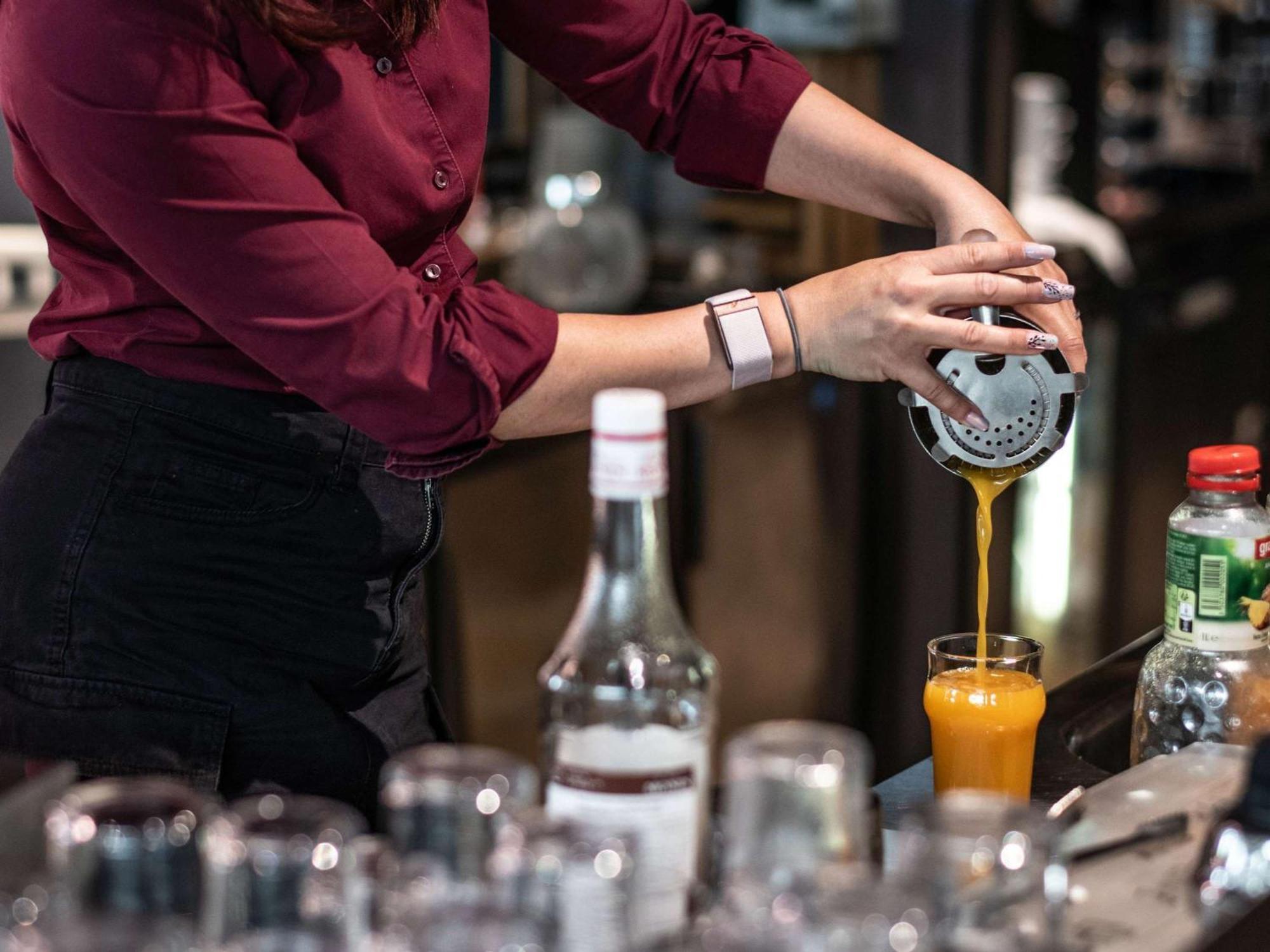 Hotel Novotel Evry Courcouronnes Экстерьер фото